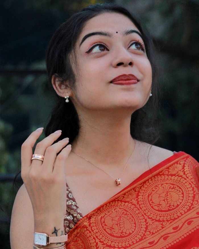 varsha bollamma 11